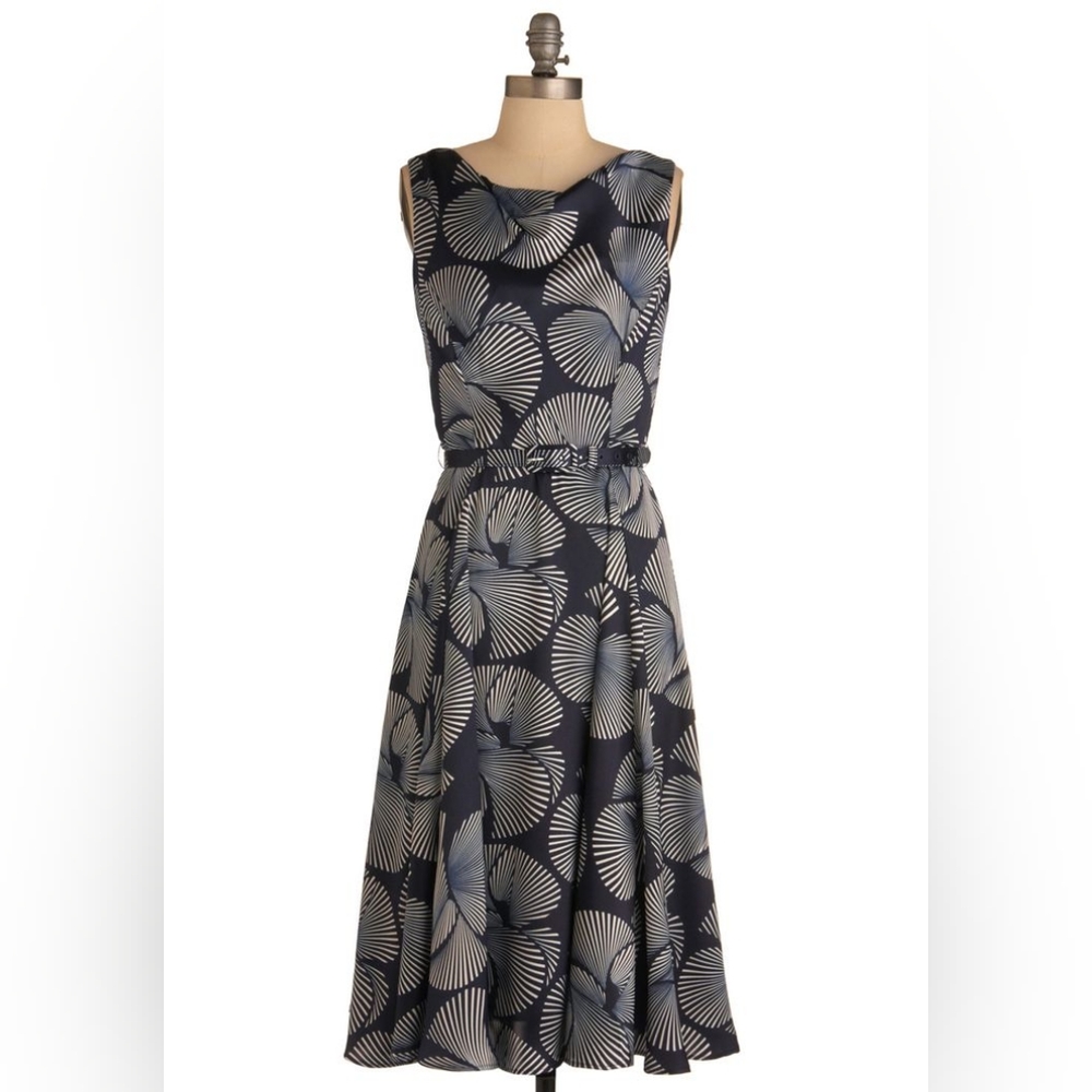 Eva Franco Cockleshell Print Retro style Swing Dress Size US 4
